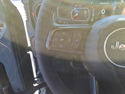 New 2025 Jeep Wrangler Unlimited Rubicon image 14