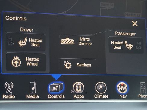 Used 2015 Jeep Grand Cherokee Limited w/ Trailer Tow Group IV image 21