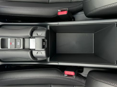 New 2026 Honda HR-V EX-L image 30