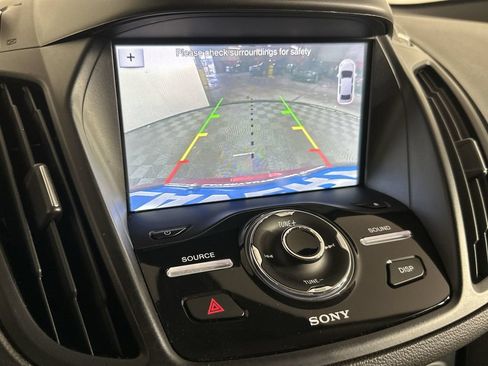 Used 2017 Ford Escape Titanium AWD/4WD image 17