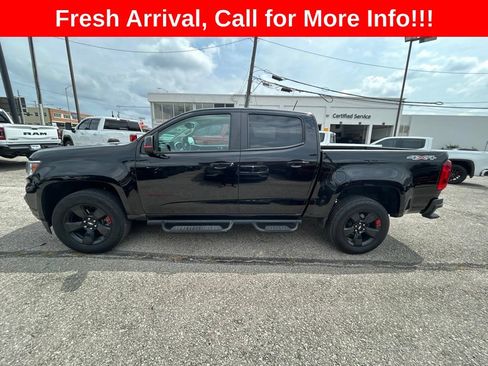 Used 2022 Chevrolet Colorado LT w/ Redline Special Edition AWD/4WD image 4