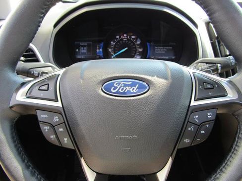 Used 2024 Ford Edge Titanium w/ Equipment Group 301A AWD/4WD image 20