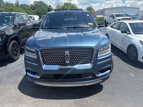 Used 2019 Lincoln Navigator Reserve w/ Cargo Package AWD/4WD image 2