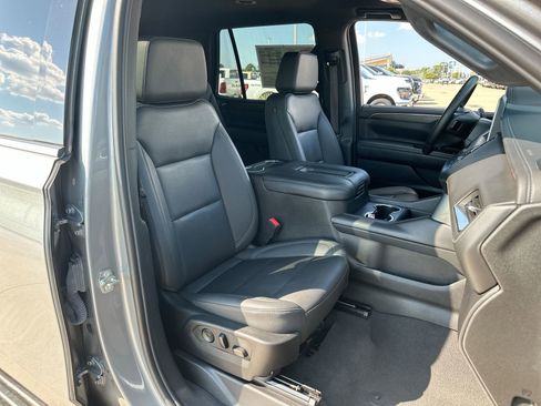 Used 2023 Chevrolet Tahoe LT RWD image 25
