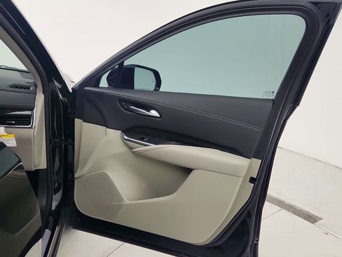 Certified 2023 Cadillac XT4 Premium Luxury w/ Cold Weather Package image 25