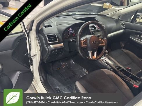 Used 2017 Subaru Crosstrek 2.0i Premium image 12