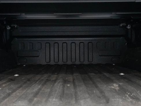 Used 2022 Ford F150 Lariat w/ Equipment Group 502A High image 17