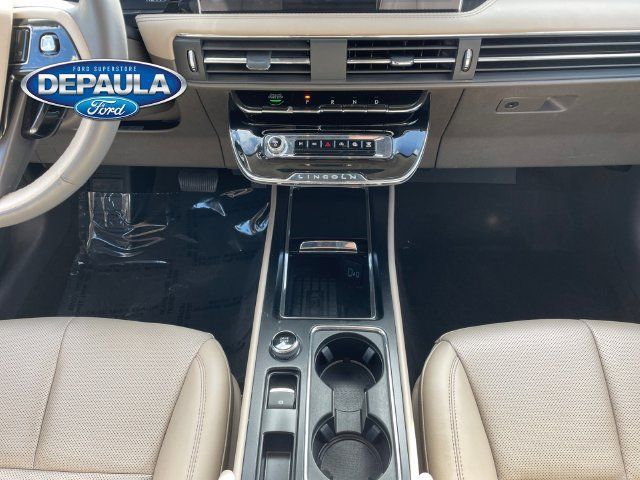 Used 2023 Lincoln Corsair AWD w/ Equipment Group 101A image 14
