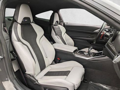 Used 2024 BMW M4 Competition image 20