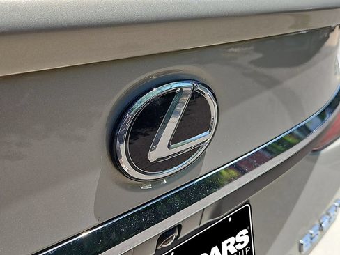Used 2023 Lexus ES 250 w/ Premium Package AWD/4WD image 30