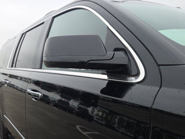 Used 2018 GMC Yukon XL Denali w/ Open Road Package AWD/4WD image 5