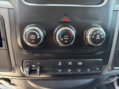 Used 2015 RAM 5500 Tradesman w/ Ambulance Prep Group RWD image 35