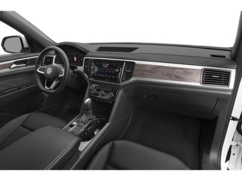 Used 2023 Volkswagen Atlas Cross Sport SE w/ Panoramic Sunroof Package FWD image 15