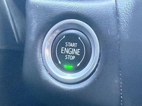 Used 2022 Chevrolet Tahoe Z71 image 26