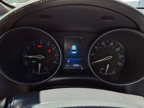 Used 2018 Toyota C-HR XLE FWD image 15