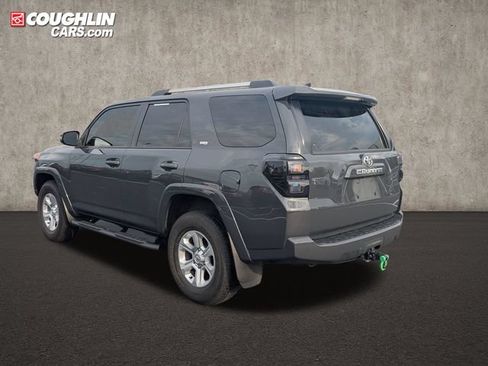 Used 2024 Toyota 4Runner SR5 Premium w/ Moonroof Package AWD/4WD image 5