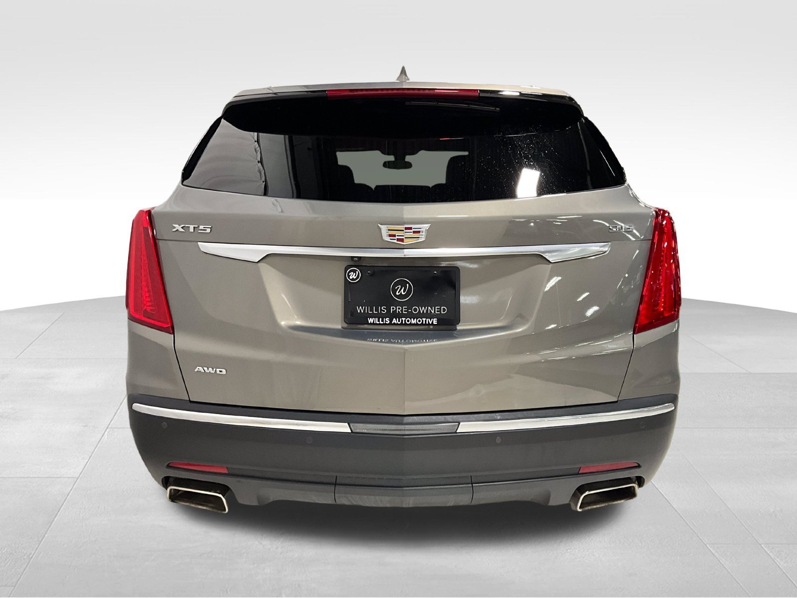 Used 2019 Cadillac XT5 AWD image 6