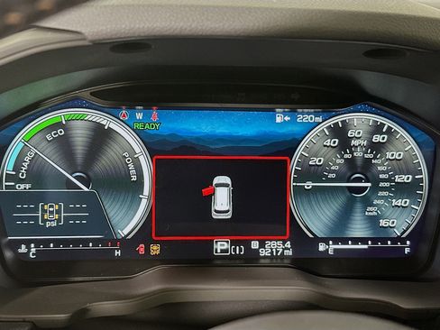 Used 2025 Subaru Forester Touring image 19