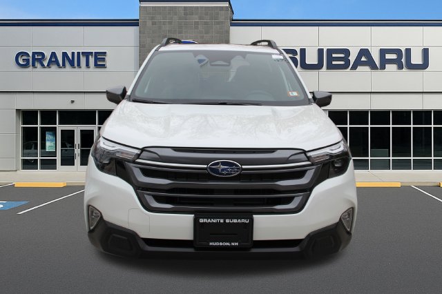 Used 2025 Subaru Forester Premium AWD/4WD image 5