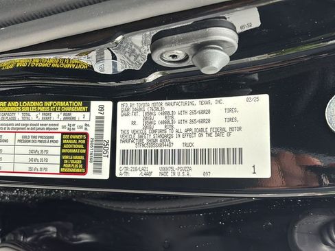 New 2025 Toyota Tundra Platinum AWD/4WD image 43