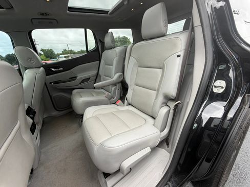Used 2018 GMC Acadia SLT FWD image 13
