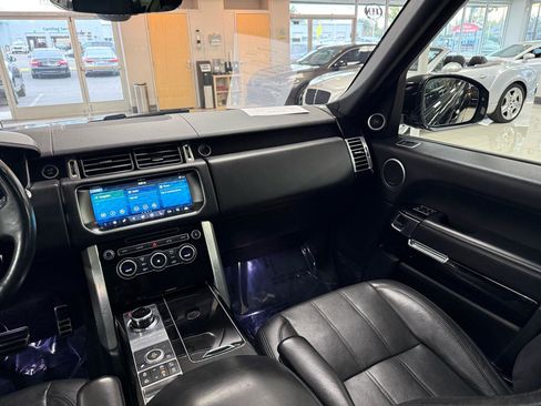 Used 2017 Land Rover Range Rover Supercharged image 15