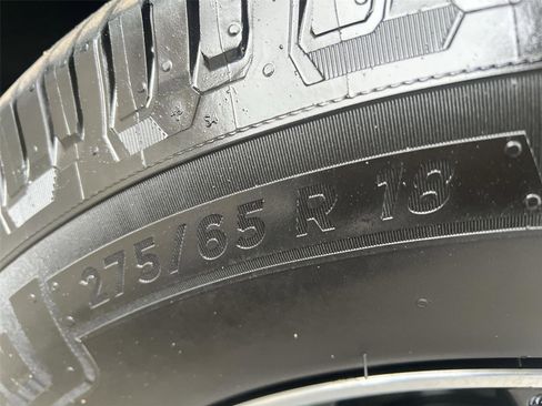 Used 2017 Toyota Tundra SR5 image 26