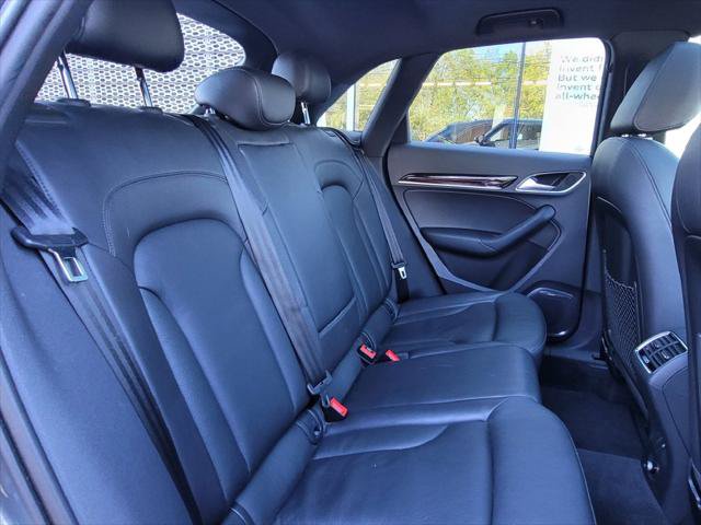 Used 2017 Audi Q3 2.0T Prestige w/ Prestige Package AWD/4WD image 19