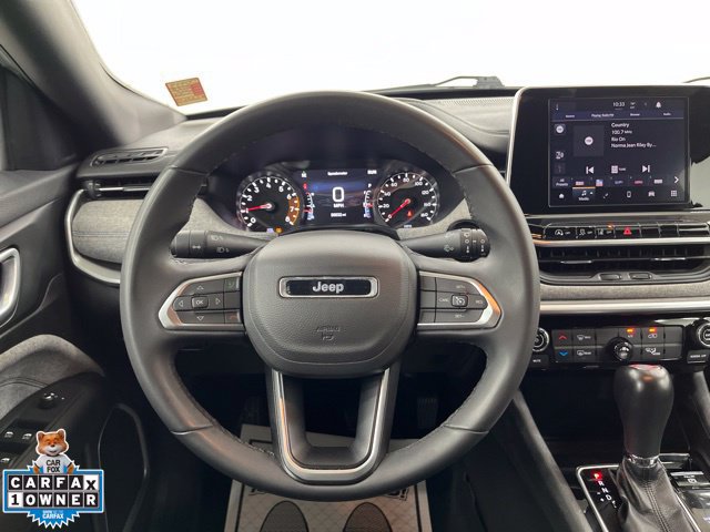 Used 2025 Jeep Compass Latitude AWD/4WD image 27