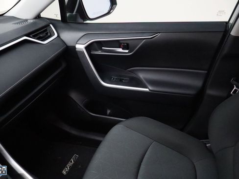 Used 2023 Toyota RAV4 XLE w/ Convenience Package image 22