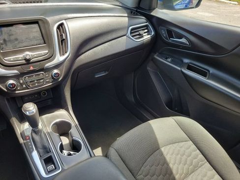 Certified 2019 Chevrolet Equinox LT AWD/4WD image 17