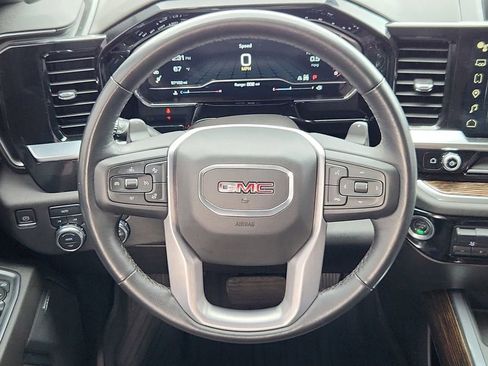 Used 2022 GMC Sierra 1500 Elevation w/ Elevation Premium Package image 12