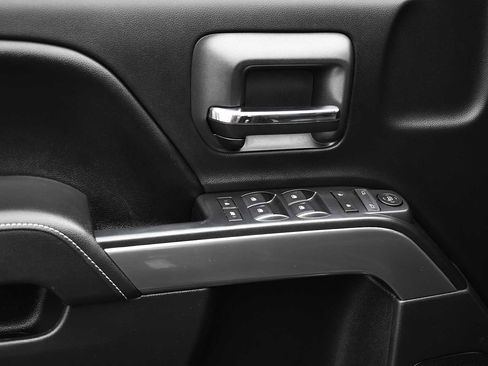 Used 2017 Chevrolet Silverado 1500 LT image 22