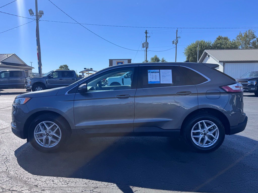 Used 2024 Ford Edge SEL w/ Convenience Package AWD/4WD image 9