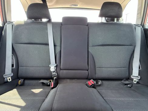 Used 2016 Subaru Outback 2.5i Premium AWD/4WD image 22