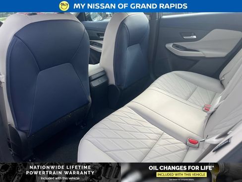 New 2026 Nissan Sentra SL w/ Floor Mat Package FWD image 21