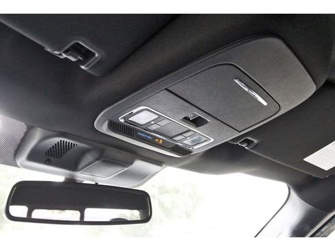 Used 2024 Ford F150 Lariat w/ FX4 Off-Road Package image 16