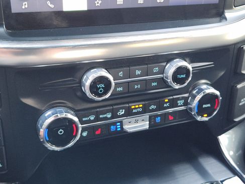 Used 2023 Ford F150 Lariat w/ Equipment Group 502A High AWD/4WD image 14