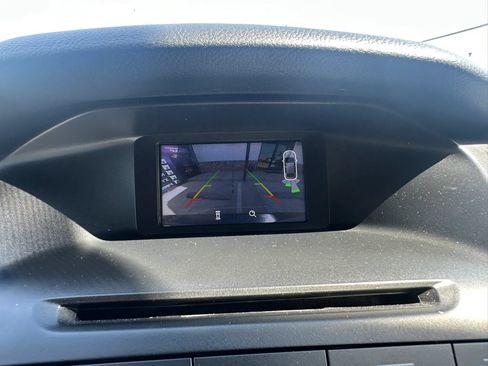 Used 2016 Ford Focus SE w/ Equipment Group 201A FWD image 28