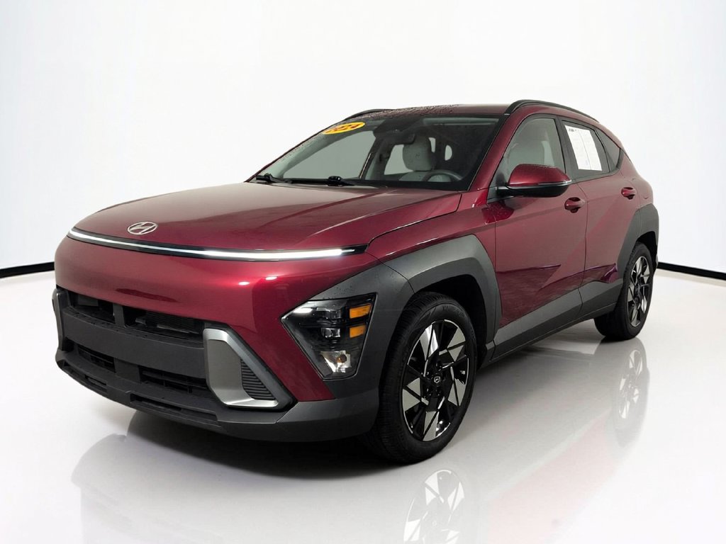 Used 2024 Hyundai Kona SEL FWD image 11