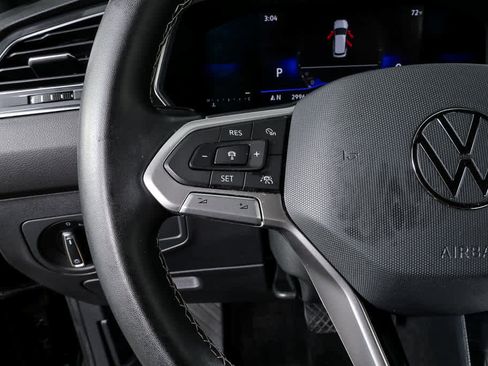 Certified 2023 Volkswagen Tiguan SE FWD image 13