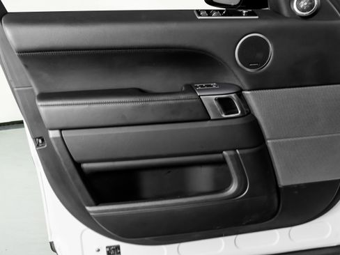 Used 2019 Land Rover Range Rover Sport HSE image 49