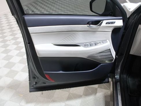 Used 2025 Hyundai Palisade Calligraphy AWD/4WD image 19