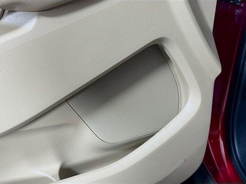 Used 2016 Ford Explorer Limited image 20