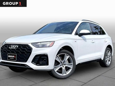 Used 2025 Audi Q5 2.0T Premium w/ Convenience Plus Package AWD/4WD image 1