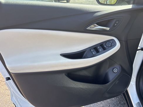 Used 2023 Buick Encore GX Select FWD image 20