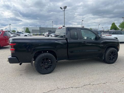 Used 2022 Nissan Frontier S w/ Technology Package AWD/4WD image 2