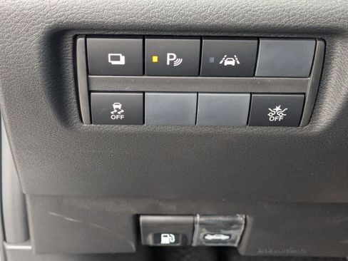 New 2025 Nissan Versa S w/ Trunk Package image 16