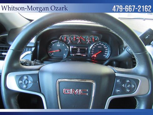 Used 2017 GMC Yukon SLE w/ SLE Value Package image 40