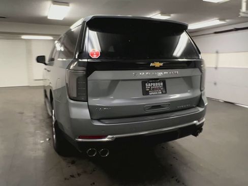 New 2025 Chevrolet Suburban Premier image 42